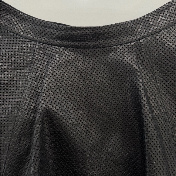 Alice + Olivia perforated lamb leather black skirt - Picture 3 of 11